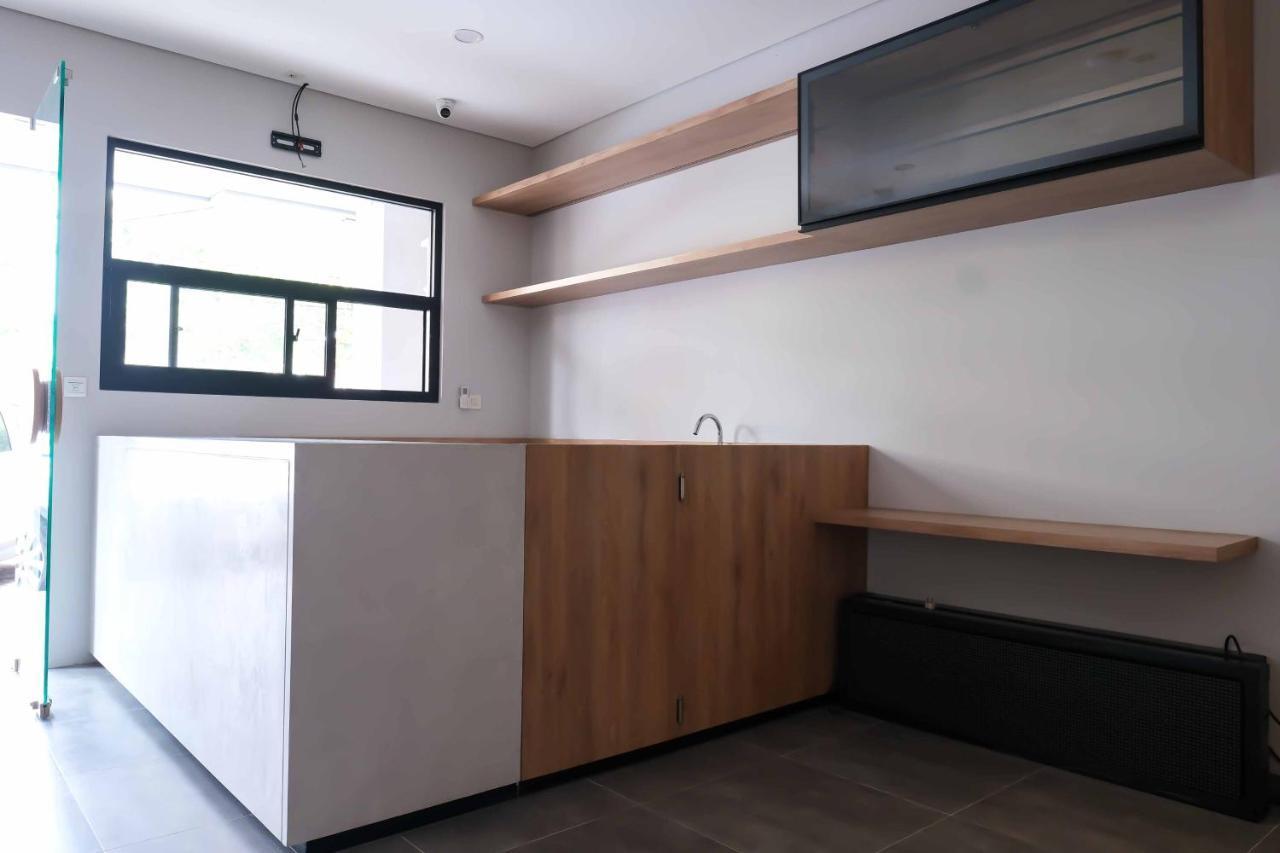 M Cabin Karawaci Binong Exterior photo